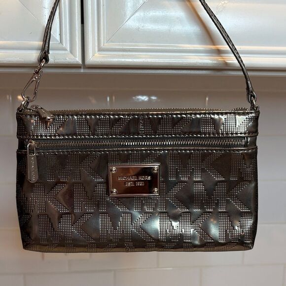Michael Kors Bag Purse Handbag Metallic Embossed Logo Mini Bag Pocketbook - Picture 2 of 15